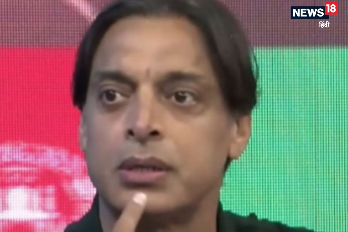 शोएब अख्तर की फिसली जुबान, लाइव मैच में कर दी बड़ी गलती