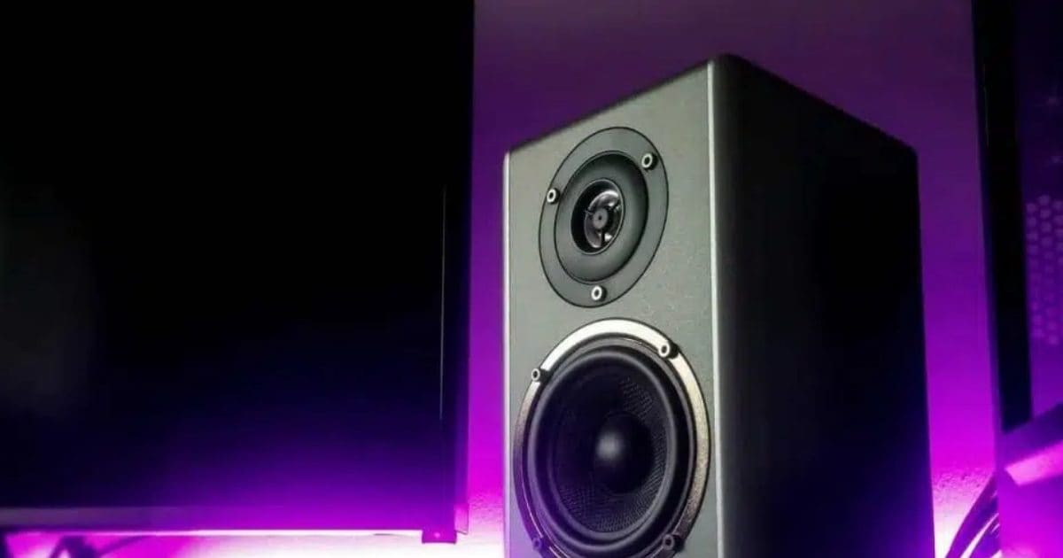 Tach – Amazon Sale 2025 Big discounts on Sony JBL Marshall and Bose soundbars and Bluetooth speakers in hindi – घर को बना दे सीनेमा हॉल, ऐसी जोरदार आवाज वाले Sony, JBL, Marshall और Bose साउंडबार और ब्लूटूथ स्पीकर पर म‍िल रही भारी छूट