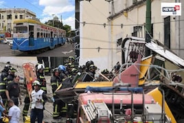 Tram Accident News: दूसरे वाहनों के साथ दौड़ने वाली यह ‘ट्रेन’ कितनी सुरक्षित?