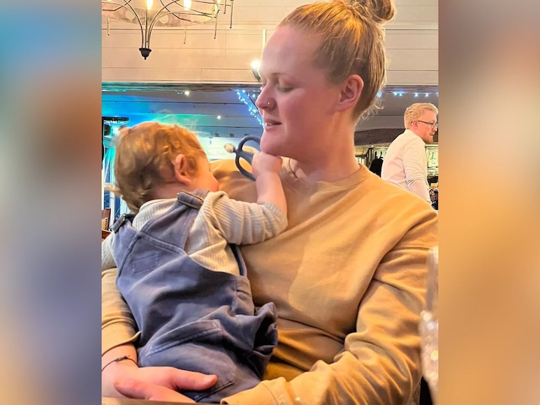 Woman Sperm Donor from Facebook