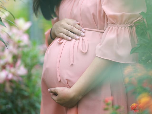 Mother wanted to become a woman, a donor discovered from Facebook, when a child was born ...