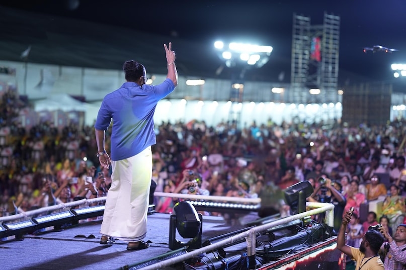 Producer Driver turned superstar, Rishab Shetty, Rishab Shetty News, Rishab Shetty Film, Rishab Shetty brother, Rishab Shetty age, Rishab Shetty family, rishab shetty directed movies, Kantara, Kantara Chapter 1, Rishab Shetty, ड्राइवर से बना सुपरस्टार, ऋषभ शेट्टी, ऋषभ शेट्टी की फिल्में, कंतारा, ऋषभ शेट्टी न्यूज, ऋषभ शेट्टी का स्ट्रगल Producer Driver turned superstar, Rishab Shetty, Rishab Shetty News, Rishab Shetty Film, Rishab Shetty brother, Rishab Shetty age, Rishab Shetty family, rishab shetty directed movies, Kantara, Kantara Chapter 1, Rishab Shetty, ड्राइवर से बना सुपरस्टार, ऋषभ शेट्टी, ऋषभ शेट्टी की फिल्में, कंतारा, ऋषभ शेट्टी न्यूज, ऋषभ शेट्टी का स्ट्रगल