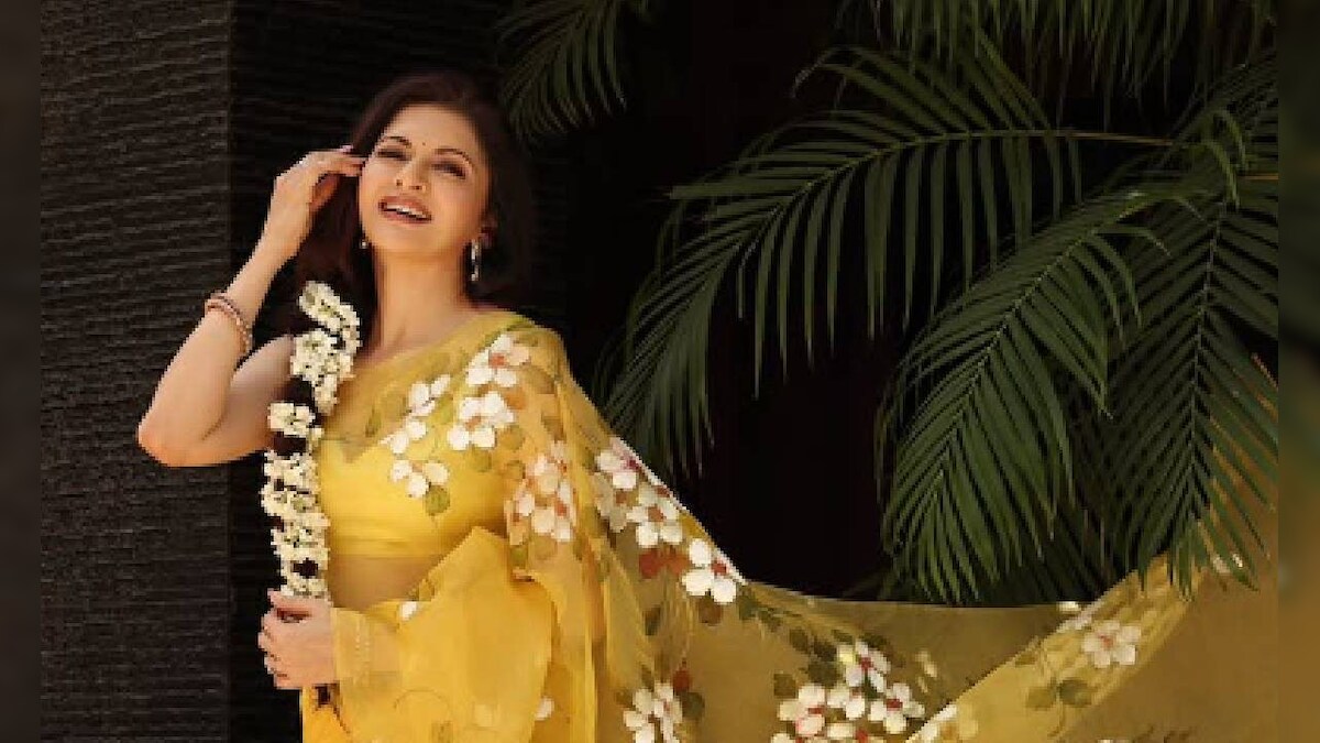 Even at the age of 56, Bhagyashree gives beauty to her daughter, mother does not look like elder sister