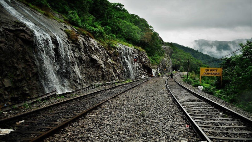 Beautiful Indian railway stations Beautiful Indian railway stations