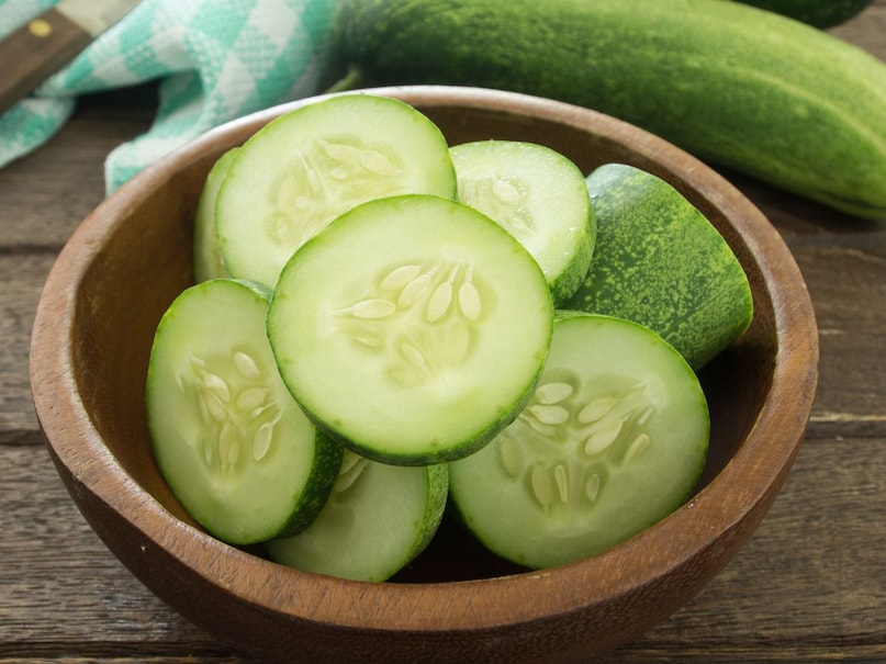 Summer Healthy Foods, Summer Hydration Tips, Watermelon Benefits in Summer, Best Foods for summer Season, Best Cooling Diet, गर्मियों में क्या खाना चाहिए, गर्मी में हाइड्रेशन कैसे सुधारें, ठंडक देने वाले फूड्स