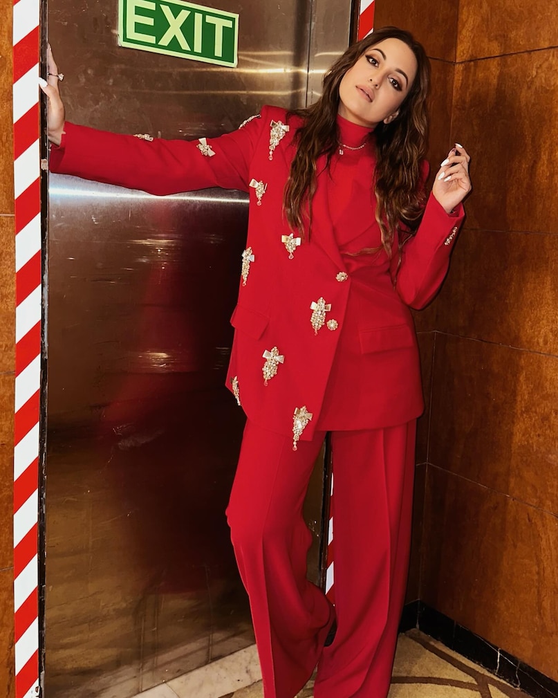 ‘What Is This Fashion Designing?’ The Khan Family’s Push For This Star Kid To Join Bollywood ‘What Is This Fashion Designing?’ The Khan Family’s Push For This Star Kid To Join Bollywood