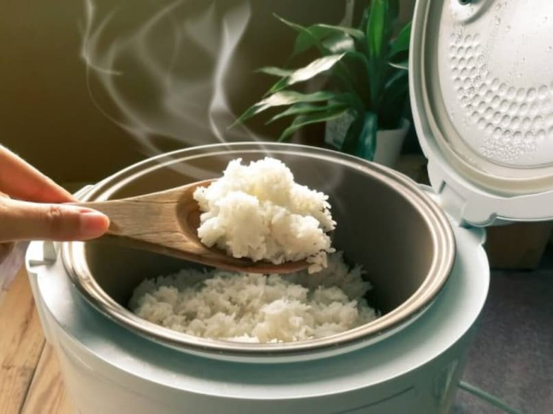 Is eating rice at night harmful? Is eating rice at night harmful?