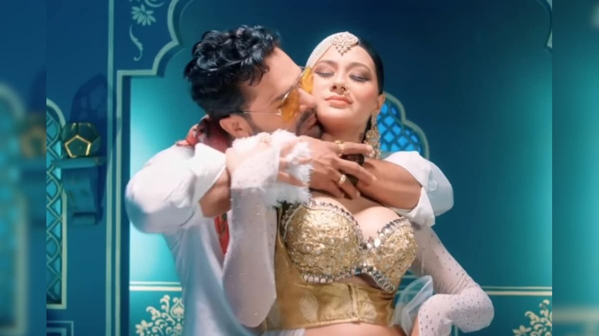 Khesari Lal Yadav’s romance with Namrata Malla, then danced fiercely, blockbuster song got 165 million views