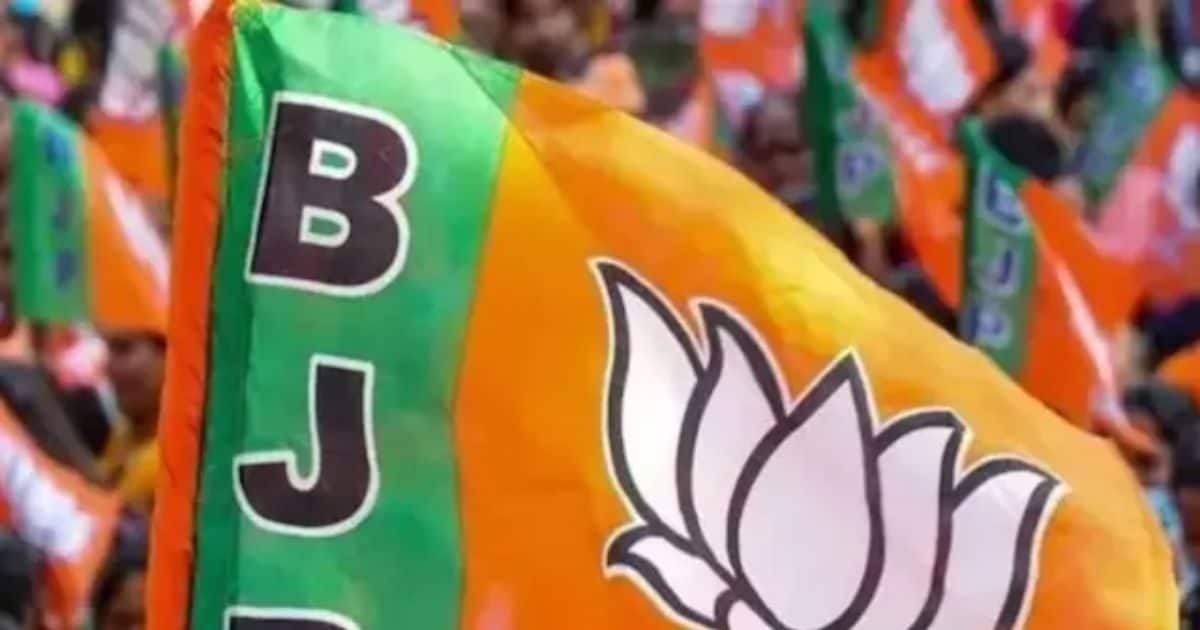 बिहार चुनाव से पहले BJP को मिली खुशखबरी, मिली बंपर जीत, 2 पर सिमटी कांग्रेस