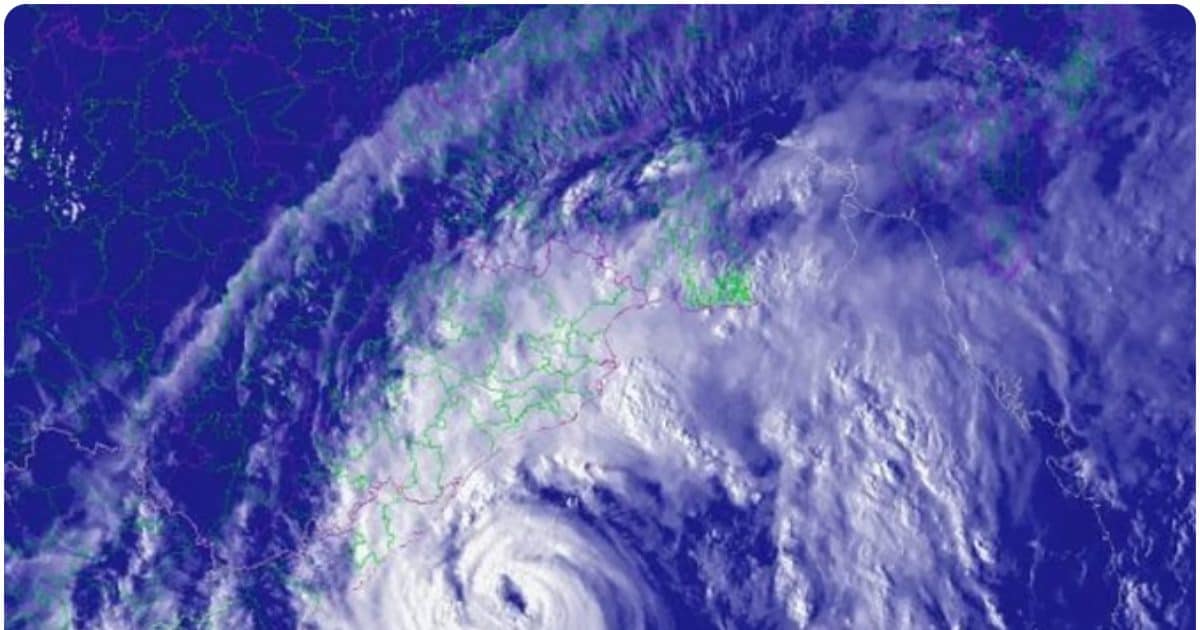 125kmph की रफ्तार से दौड़ती भागती आ रही है आफत, तबाही मचनी तय, दहशत में लाखों लोग