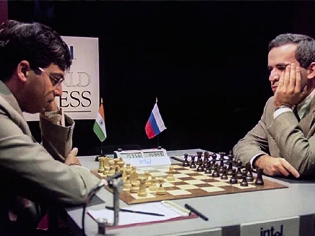 शतरंज की बिसात पर फिर आनंद-कास्परोव के बीच शह-मात का खेल