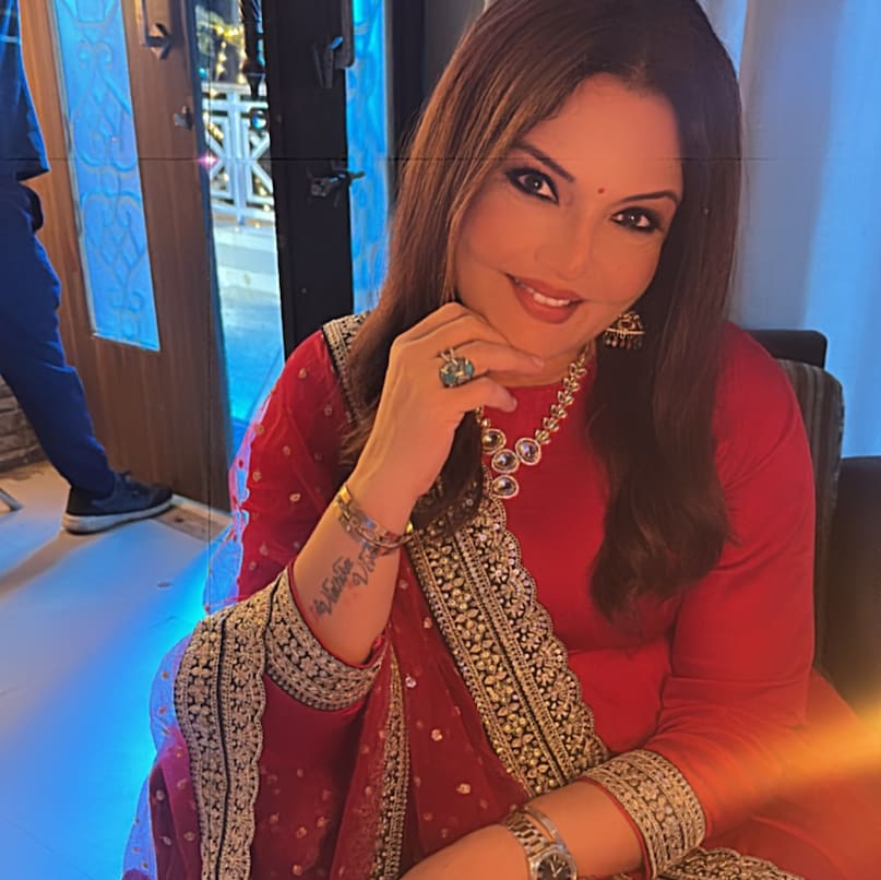 Deepshikha Nagpal, Deepshikha Nagpal movie scene, madhuri dixit Shah Rukh Khan movie, Deepshikha Nagpal Shah Rukh Khan film, 1997 movie Koyla, madhuri dixit nene, Deepshikha Nagpal, Bollywood, Koyla, Shah Rukh Khan films, Shah Rukh Khan news, Rakesh Roshan films, Madhuri Dixit films, Rakesh Roshan Deepshikha Nagpal, Deepshikha Nagpal movie scene, madhuri dixit Shah Rukh Khan movie, Deepshikha Nagpal Shah Rukh Khan film, 1997 movie Koyla, madhuri dixit nene, Deepshikha Nagpal, Bollywood, Koyla, Shah Rukh Khan films, Shah Rukh Khan news, Rakesh Roshan films, Madhuri Dixit films, Rakesh Roshan