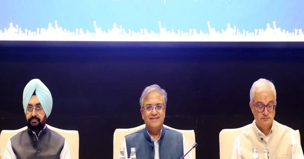12 राज्यों में लागू होने जा रहा SIR, EC का बड़ा ऐलान, कैसे होगा बताया प्लान