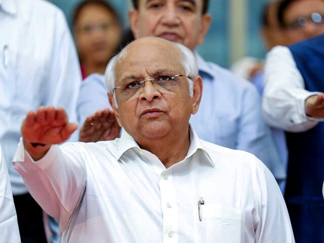 Gujarat Cabinet Expansion Reshuffle Live Updates All Sitting Ministers  Resign Check New Names | गुजरात में बड़ा फेरबदल, CM छोड़ सभी मंत्रियों का  इस्तीफा, कल बनेगी नई कैबिनेट - News18 हिंदी