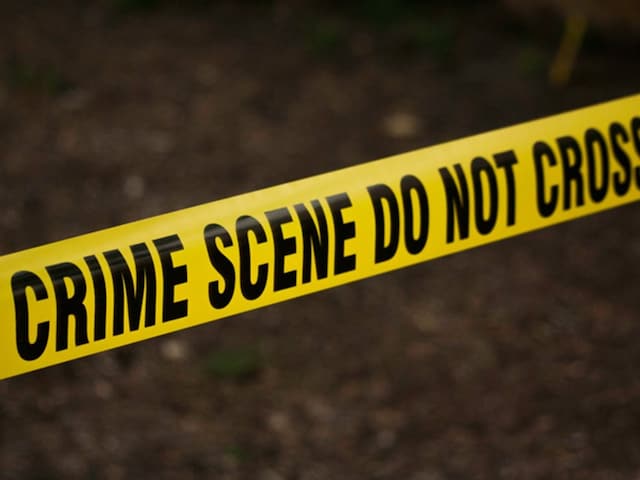 रुपये लौटाने के झांसे में बुलाया, गला घोंटकर कर दी हत्या… 8 दिन बाद खुला सच! रुपये लौटाने के झांसे में बुलाया, गला घोंटकर कर दी हत्या… 8 दिन बाद खुला सच!