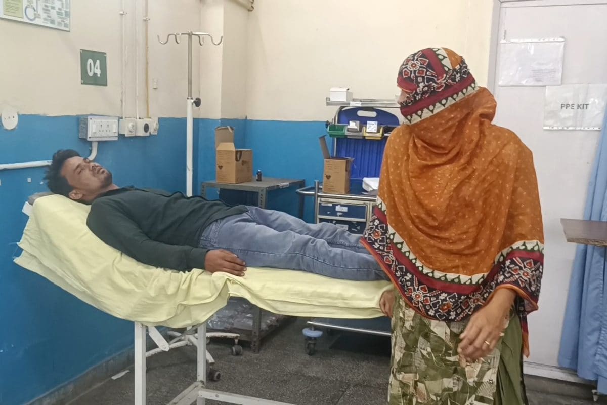 हरियाणा पुलिस का बेरहम चेहरापति-पत्नी को पीटा ब्लड कैंसर पीड़ित है महिला