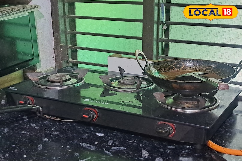 घर में सफाई के दौरान गैस चूले को बनाये नया 