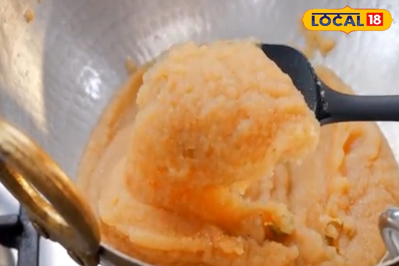 स्वादिष्ट सूजी का हलवा