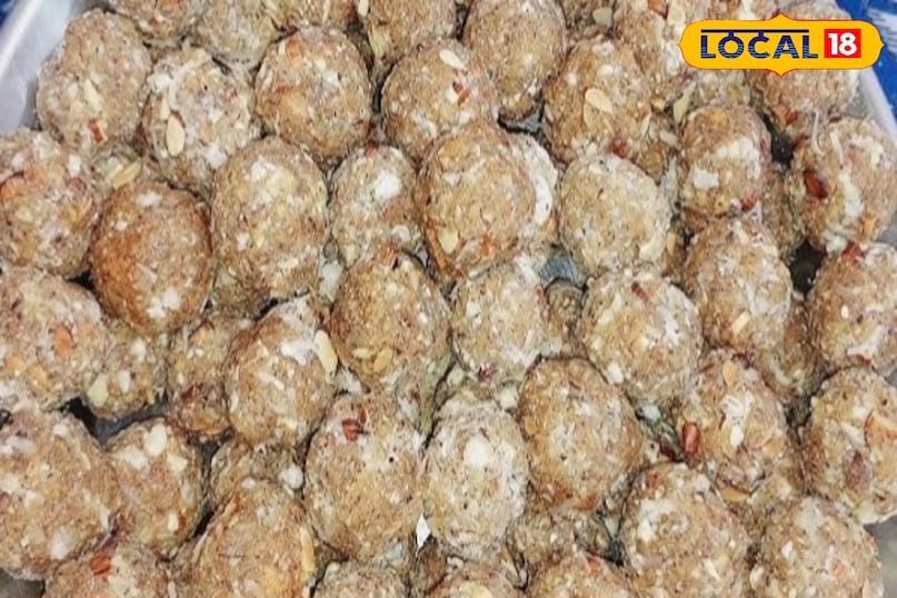 Healthy combination of coconut and jaggery