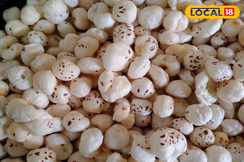 Makhana And Peenut 