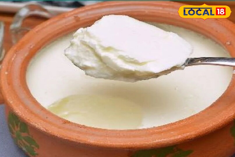 Yogurt is best for both digestion and protein. 