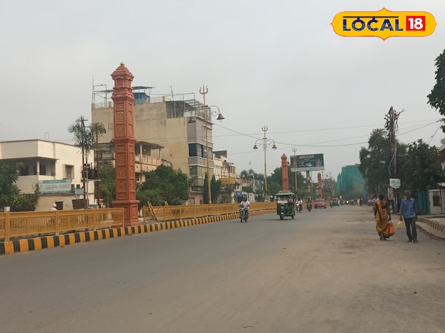 पश्चिमी विक्षोभ फिर से हो रहा एक्टिव…यूपी का मौसम लेगा करवट, आएगा यह बदलाव, जानें IMD का अपडेट पश्चिमी विक्षोभ फिर से हो रहा एक्टिव…यूपी का मौसम लेगा करवट, आएगा यह बदलाव, जानें IMD का अपडेट