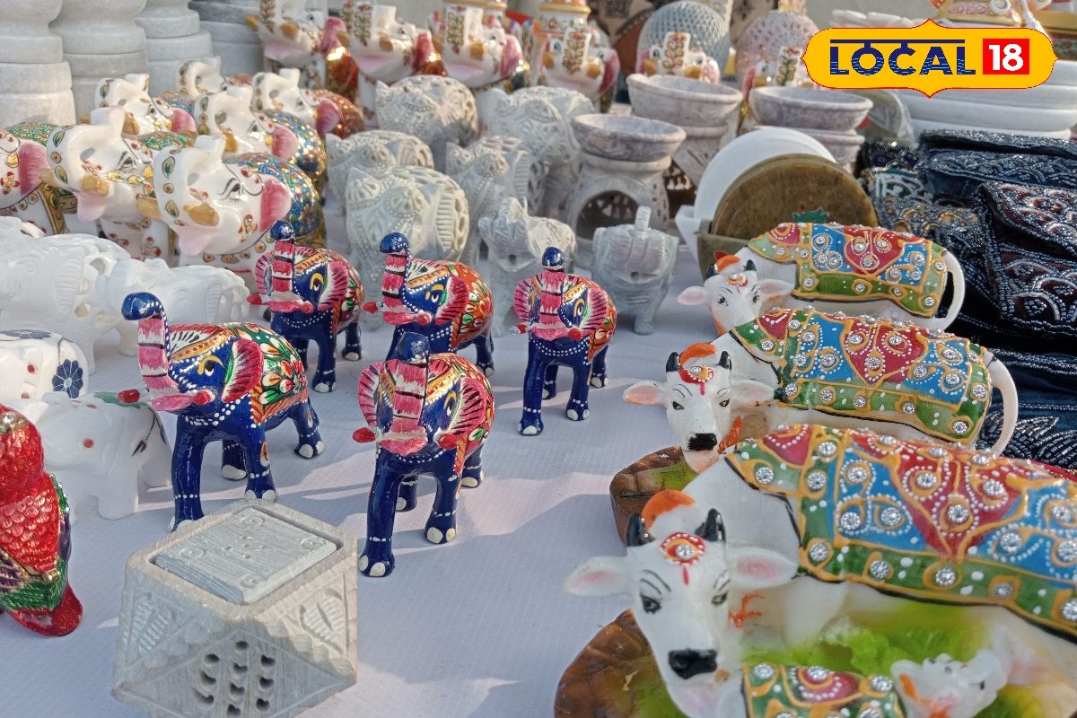 संगमरमर पर मीनाकारी का जादू! देहरादून में ताजनगरी के कारीगरों ने बिखेरी चमक