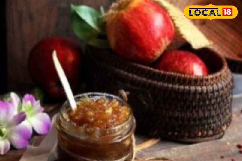 सेब की चटनी बनाने के लिए कई सामग्री की आवश्यकता पड़ती है.