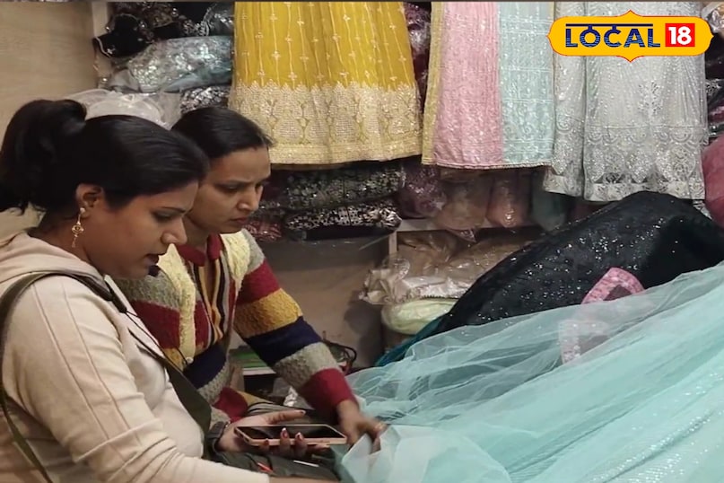 मेरठ, लाल कुर्ती बाजार, वैवाहिक कार्यक्रम, खरीदारी, लहंगा, सूट पैंट, कोट, शेरवानी, लोकल 18,Meerut, Lal Kurti Bazaar, Wedding Events, Shopping, Lehenga, Suit Pants, Coat, Sherwani, Local 18 मेरठ, लाल कुर्ती बाजार, वैवाहिक कार्यक्रम, खरीदारी, लहंगा, सूट पैंट, कोट, शेरवानी, लोकल 18,Meerut, Lal Kurti Bazaar, Wedding Events, Shopping, Lehenga, Suit Pants, Coat, Sherwani, Local 18