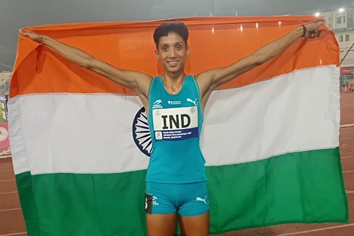 कर्ज लेकर दिलाई ट्रेनिंग ट्रक ड्राइवर की बेटी ने जीता गोल्ड!