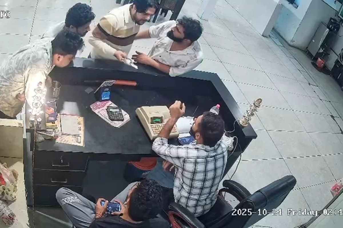 CIA-1 इंचार्ज की गुंडई, युवक को धमकाया, 3 CCTV फुटेज आए सामने