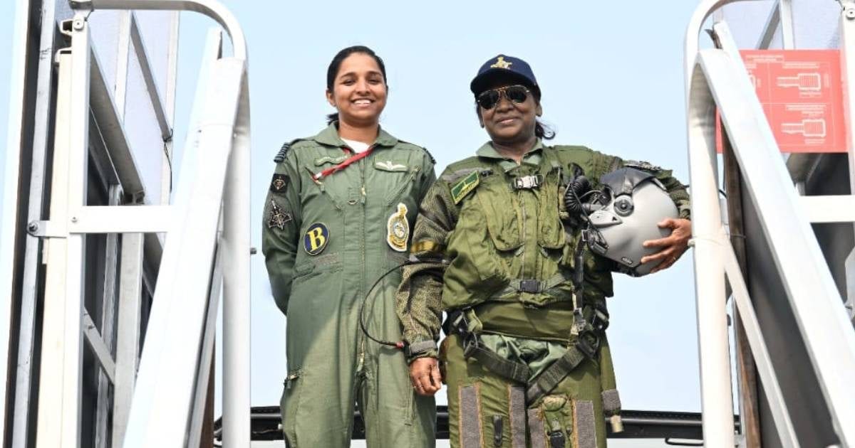 राष्ट्रपति संग दिखीं स्क्वाड्रन लीडर शिवांगी, पाकिस्तान का झूठ हुआ बेनकाब