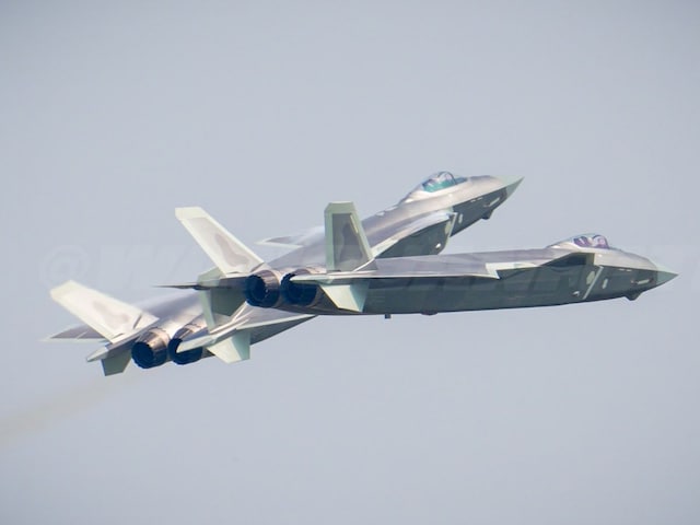 चीन का नया सुपर फाइटर ‘माइटी ड्रैगन’, अमेरिकी F-22 और F-35 को देगा टक्‍कर