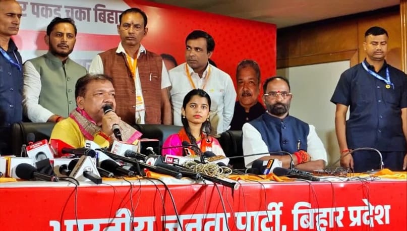 Maithili Thakur Maithili Thakur