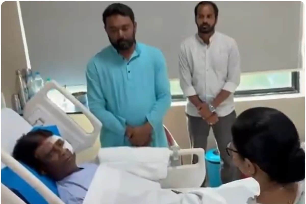 कोई गंभीर बात नहीं बीजेपी सांसद खगेन मुर्मू से मिलने अस्पताल पहुंचीं ममता