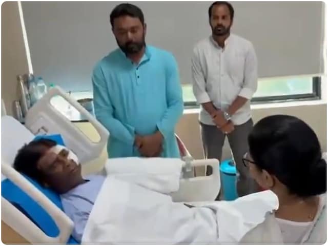 कोई गंभीर बात नहीं... बीजेपी सांसद खगेन मुर्मू से मिलने अस्पताल पहुंचीं ममता