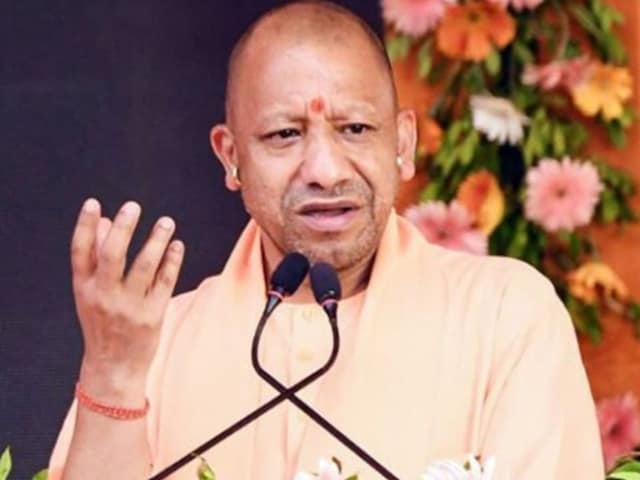 Lucknow News: फाइलों से बाहर निकलें अफसर, धरातल पर दिखे काम, जानें समीक्षा बैठक में क्या-क्या बोले सीएम योगी Lucknow News: फाइलों से बाहर निकलें अफसर, धरातल पर दिखे काम, जानें समीक्षा बैठक में क्या-क्या बोले सीएम योगी