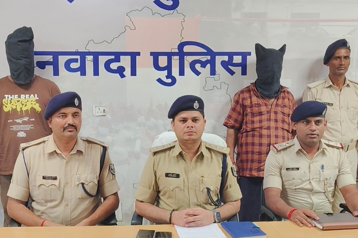नवादा ट्रक लूट कांड का खुलासा 2 ट्रक बरामद इंटरस्टेट गैंग के 2 गुर्गे अरेस्ट