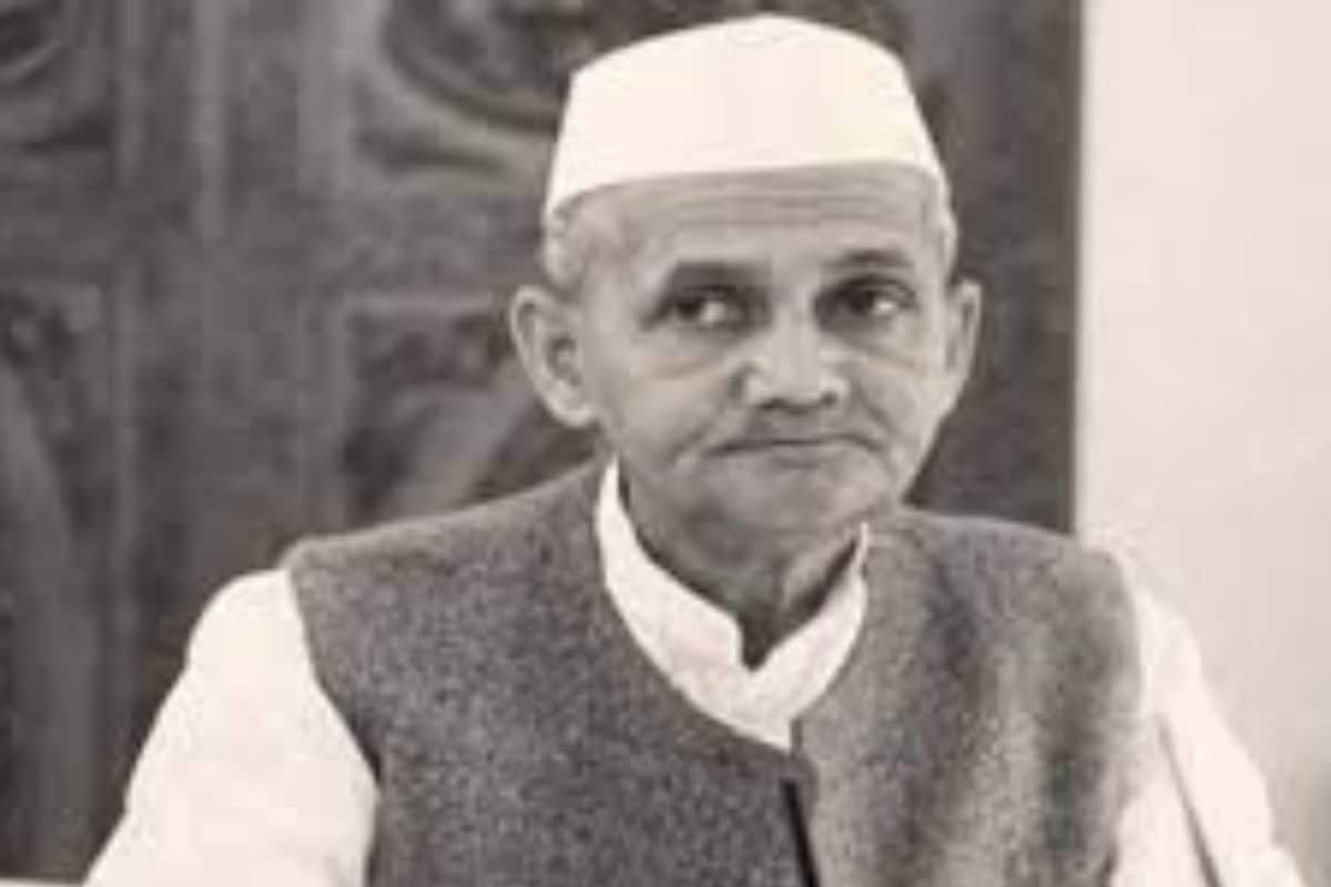 कमरे में गए एक घूंट दूध पिया और फिर उस रात शास्त्री जी के साथ क्या हुआ