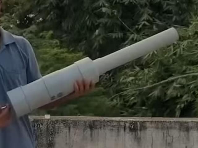 क्या है कार्बाइड गन, जिसको चलाने से एमपी में 300 लोगों की आंखें हुईं खराब क्या है कार्बाइड गन, जिसको चलाने से एमपी में 300 लोगों की आंखें हुईं खराब