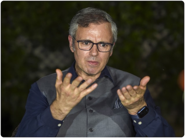J&K के राज्य का दर्जा बहाल करने के लिए भाजपा से गठबंधन पर क्या बोले अब्दुल्ला? J&K के राज्य का दर्जा बहाल करने के लिए भाजपा से गठबंधन पर क्या बोले अब्दुल्ला?