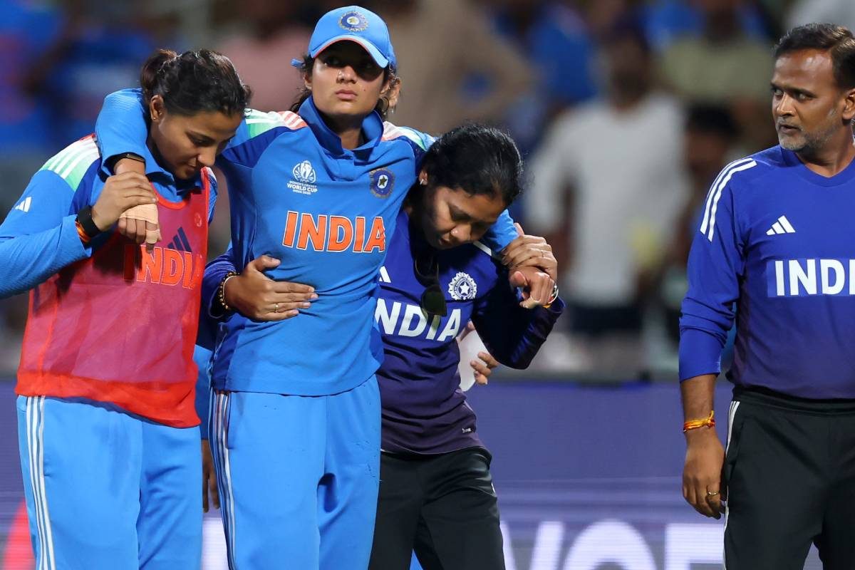 दर्द से कराहते लौटी प्रतिका, ओपनिंग करने भी नहीं आई, SF से पहले बुरा फंसा भारत