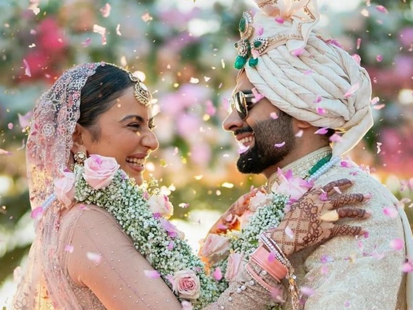 Rekha, Rakul Preet Singh, happ birthday Rekha, happy birthday Rakul Preet Singh, Actresses of two generations, Rekha films, Rakul Preet Singh films, Rekha love life, Rakul Preet Singh love life, Rekha, Rakul Preet Singh Rekha, Rakul Preet Singh, happ birthday Rekha, happy birthday Rakul Preet Singh, Actresses of two generations, Rekha films, Rakul Preet Singh films, Rekha love life, Rakul Preet Singh love life, Rekha, Rakul Preet Singh