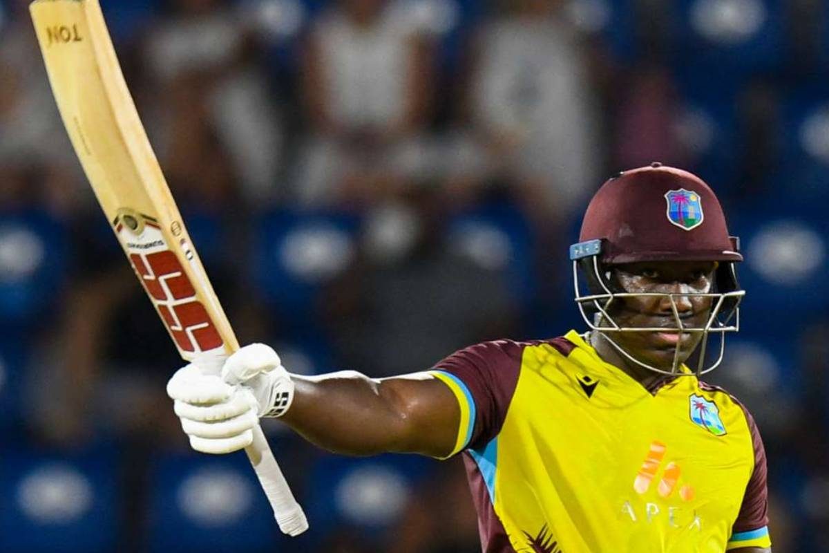 100वें T20I में जमकर दहाड़े पॉवेल, 157 की स्ट्राइक रेट से BAN को किया चित