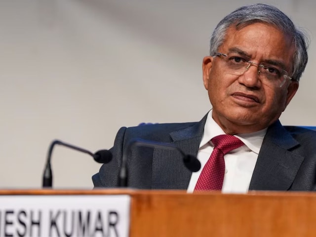 12 राज्यों/UTs में 'SIR' लागू करने का ऐलान; जानें कहां-कहां होगा ये काम 12 राज्यों/UTs में 'SIR' लागू करने का ऐलान; जानें कहां-कहां होगा ये काम