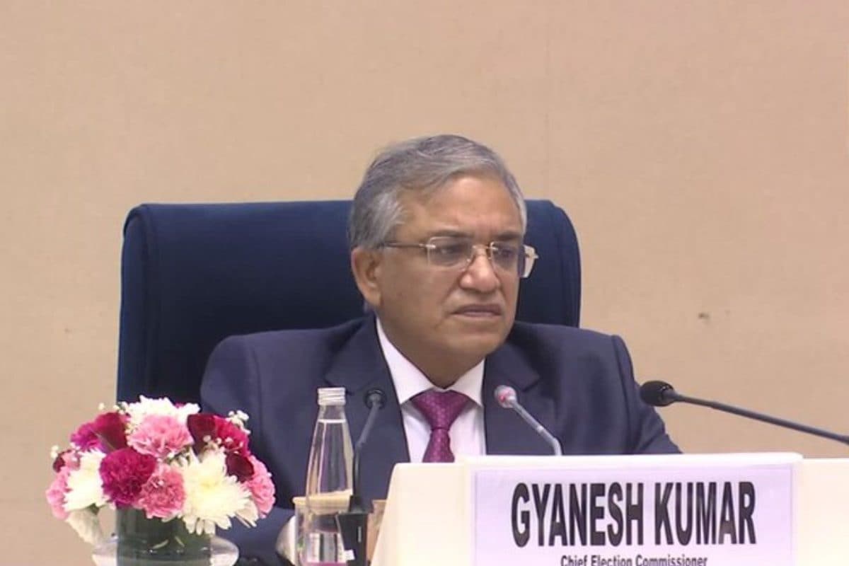 12 राज्यों में SIR: वोटर लिस्ट से किनके नाम कटेंगे कौन जुड़ेंगे पूरा प्रोसेस