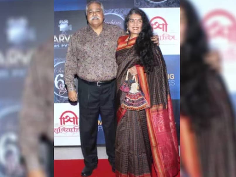 Satish Shah Wife  Satish Shah Wife