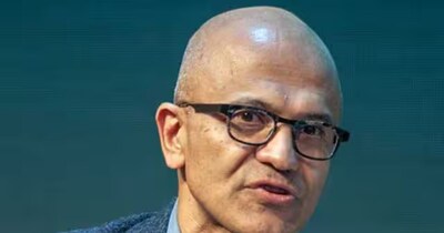 माइक्रोसॉफ्ट भारत में 2 करोड़ लोगों को प्रशिक्षण देगी. 