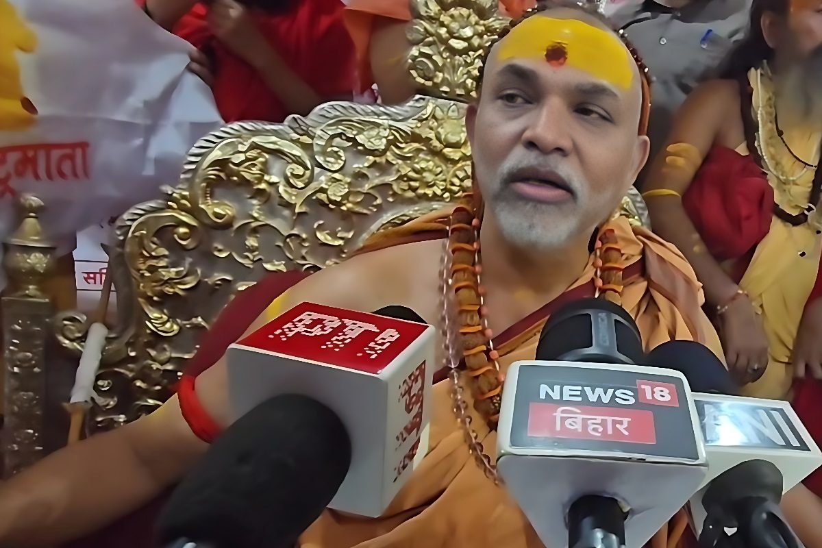 बिहार की राजनीति में उतरे जगद्गुरु शंकराचार्य सभी 243 सीटों पर बनाई रणनीति