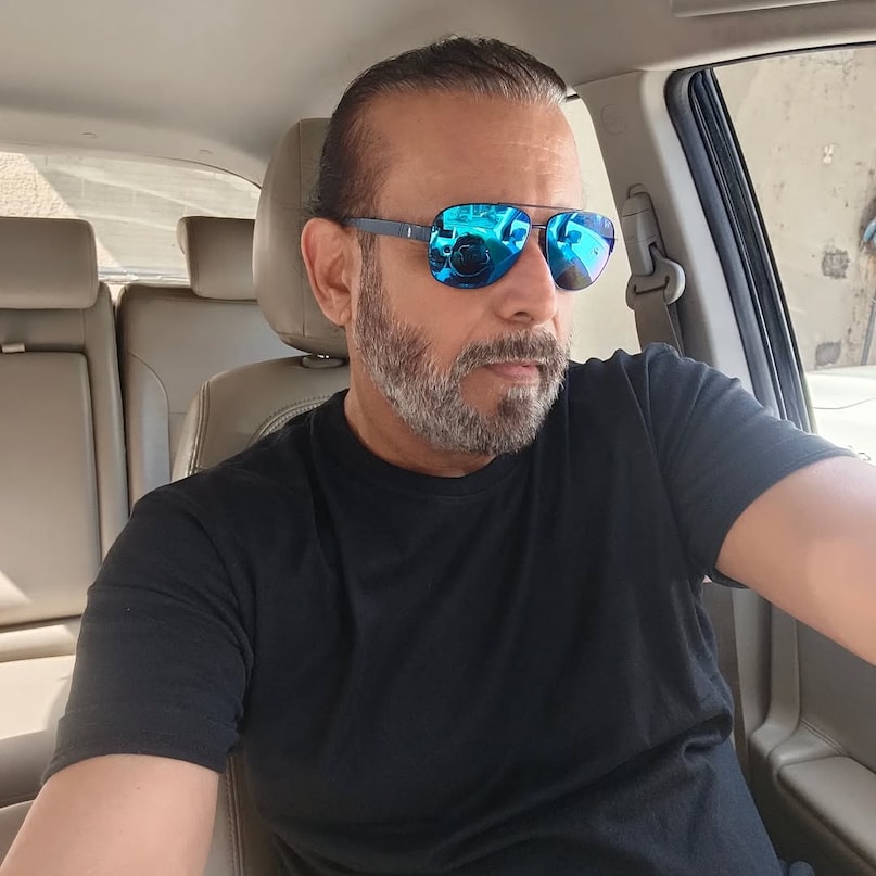 Adi Irani, Aruna Irani, adi irani movies, Adi Irani struggles, adi irani Sister, who is Aruna Irani Brother Adi Irani, Adi Irani Films, Adi Irani Family, adi irani baazigar, adi irani wife, आदि ईरानी, आदि ईरानी की बहन, अरूणा ईरानी, आदि ईरानी की फिल्में, आदि ईरानी क्यों बने रह गए साइड हीरो, आदि ईरानी की पत्नी